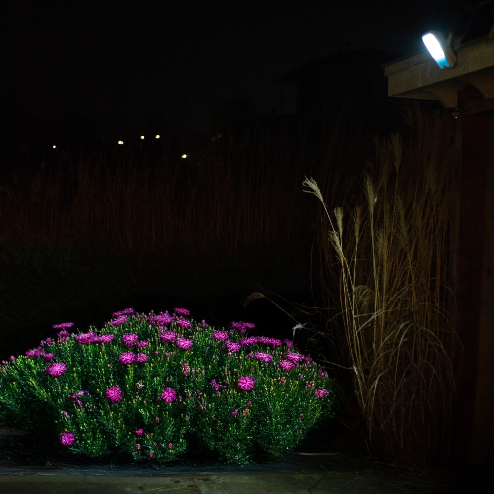 Iplux PowerBeam Elite 4000 lumen Solar LED Schijnwerper met Bewegingssensor foto 9